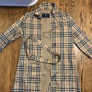 Burberry Raincoat with belt